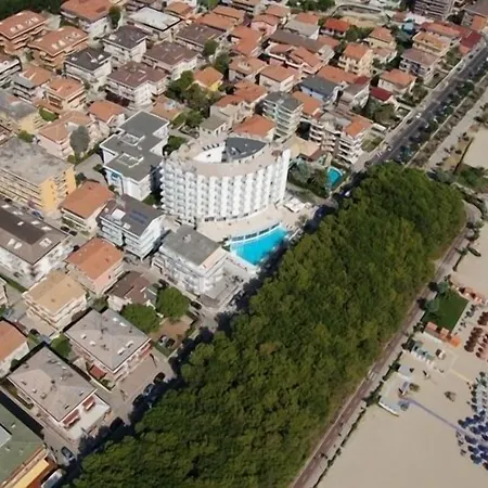 Lido Hotel