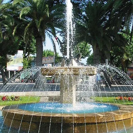 Lido Hotel 3*