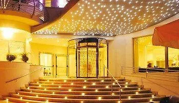 Lido Hotel 3*