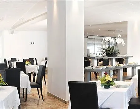 Lido Hotel 3*