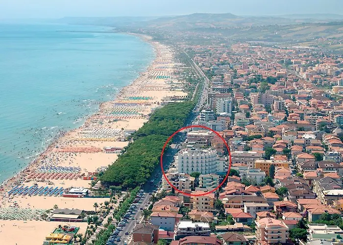 Отель Lido Альба-Адриатика